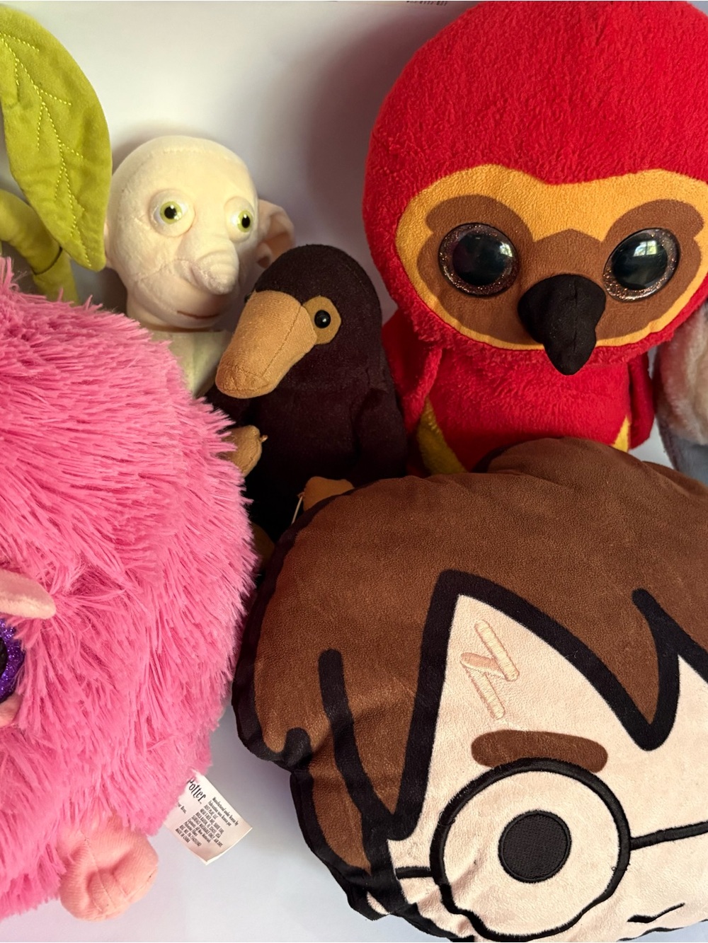 Harry Potter 8 Plush Lot - Niffler, Fawkes, Buckbeak, and more!